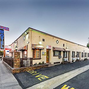 Pacifica Motel